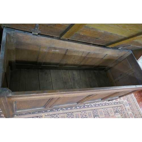 327 - Very large Georgian oak coffer - Approx. W: 176cm D: 62cm H: 78cm