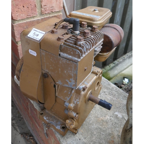 518 - Vintage Briggs & Stratton engine