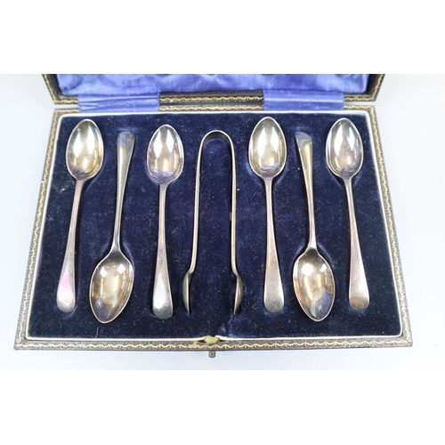 10 - Cased hallmarked silver tea spoon & sugar tong set - Approx weight: 91g