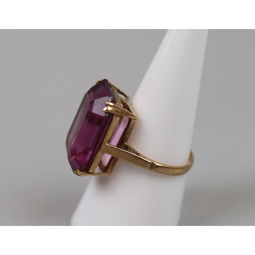 38 - Gold amethyst set ring (Size O½)