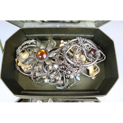 59 - Jewellery box and contents to include silver