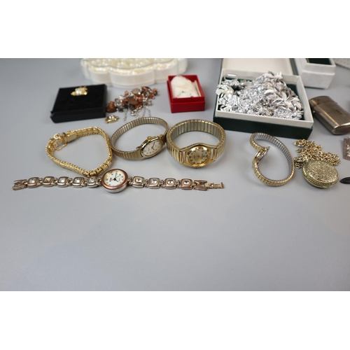 65 - Collection of costume jewellery etc