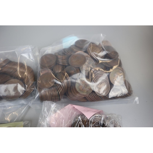 78 - Collection of coins - Over 10kg to inc mostly pre-decimal pennies