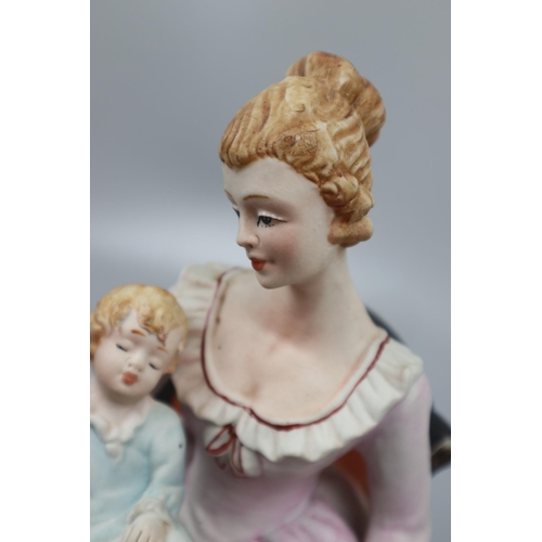 104 - Limited edition Capodimonte - Meneghetto - Approx. H: 25cm