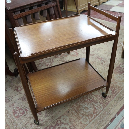 183 - Mid century tea trolley - Approx. L:64cm W:44cm H:76cm