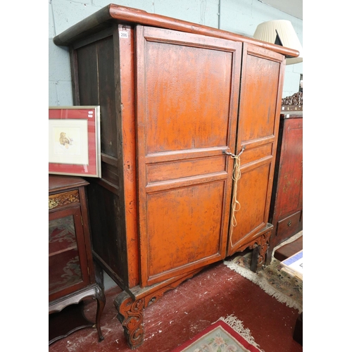 206 - Antique Chinese red lacquered cabinet - Approx. W:148cm D:70cm H:184cm