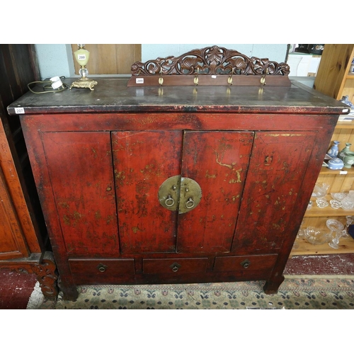 207 - Antique Chinese red lacquered cabinet - Approx. W:115cm D:58cm H:137cm