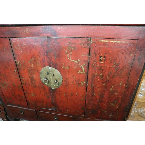 207 - Antique Chinese red lacquered cabinet - Approx. W:115cm D:58cm H:137cm