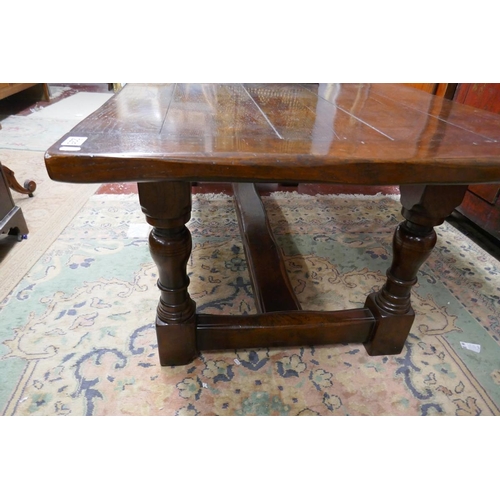 225 - Oak refectory table - Approx. L:213cm W:91cm H:76cm