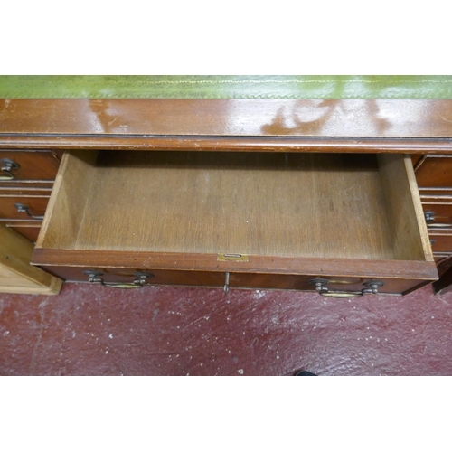 314 - Yew wood leather top pedestal desk - Approx size: W: 121cm D: 60cm H: 76cm