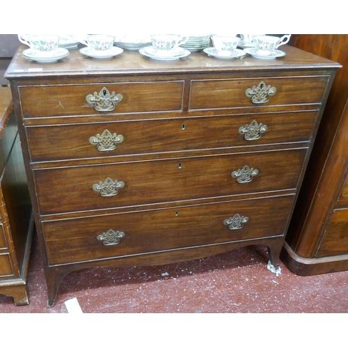 315 - Early 19th century mahogany chest of 2 over 3 drawers on splayed legs - Approx. W:109cm D:54cm H:98c... 