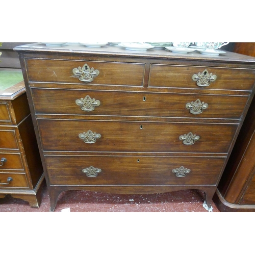 315 - Early 19th century mahogany chest of 2 over 3 drawers on splayed legs - Approx. W:109cm D:54cm H:98c... 