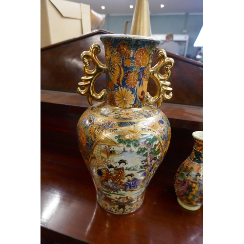 345 - 2 Chinese Satsuma vases - Approx. H of tallest:31cm