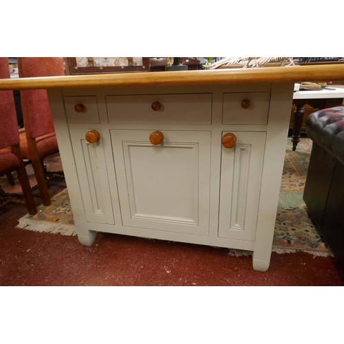 358 - Good quality kitchen island - Approx. L:142cm W:100cm H:91cm