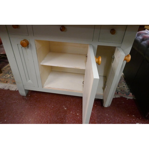 358 - Good quality kitchen island - Approx. L:142cm W:100cm H:91cm