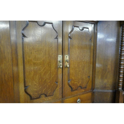 367 - Fine quality Arts and Crafts oak cabinet - Approx. W:129cm D:63cm H:186cm