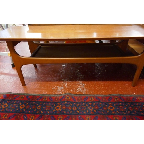 410 - Mid-century G-Plan coffee table - Approx. L:116cm W:41cm H:40cm