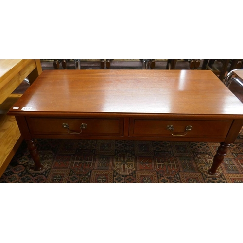 414 - Mahogany coffee table with drawers - Approx. L:102cm W:51cm H:38cm