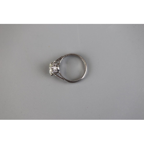 116 - Fine platinum diamond solitaire ring with diamonds to shoulders - Approx. weight of centre diamond 2... 