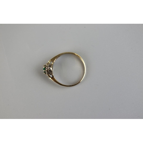 118 - Gold stone set ring - Approx size Q