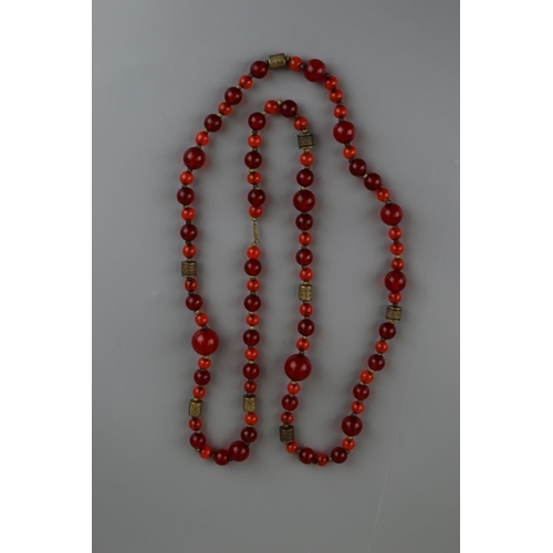 182 - 1930's beaded glass necklace