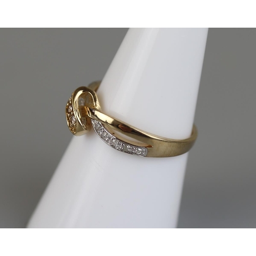 27 - Gold and diamond knot ring - Approx size N½