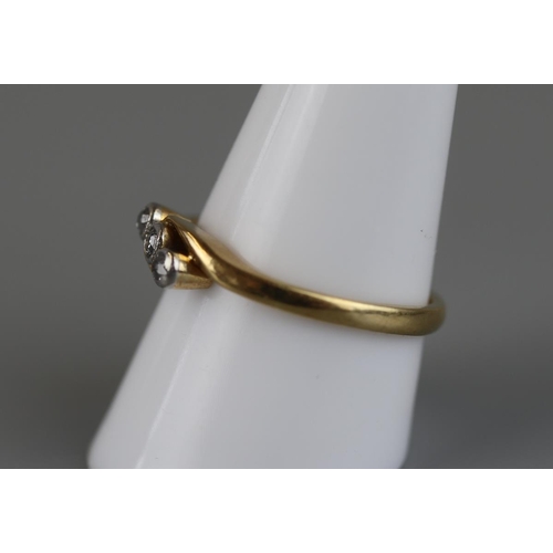 65 - 18ct gold 3 stone diamond twist ring - Approx size S½