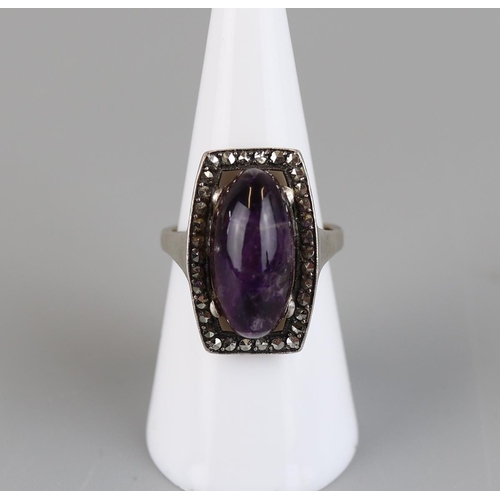 75 - 1930's silver amethyst & marcasite ring - Approx size N½