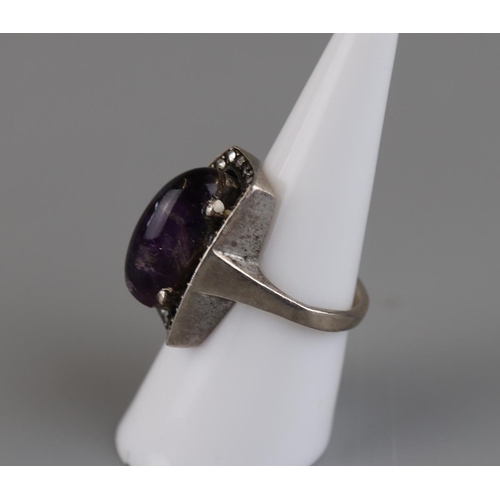 75 - 1930's silver amethyst & marcasite ring - Approx size N½