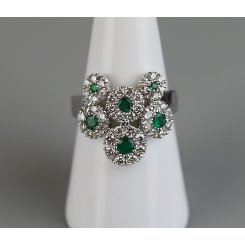 93 - Fine 18ct white gold emerald & diamond ring - Approx size N½