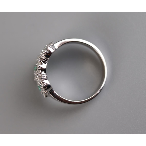 93 - Fine 18ct white gold emerald & diamond ring - Approx size N½