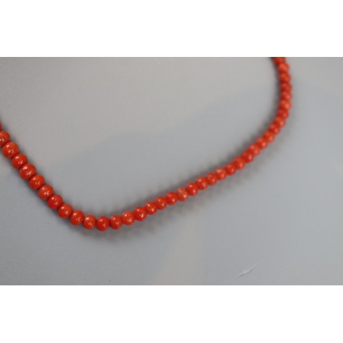 163 - Victorian coral necklace with gold clasp