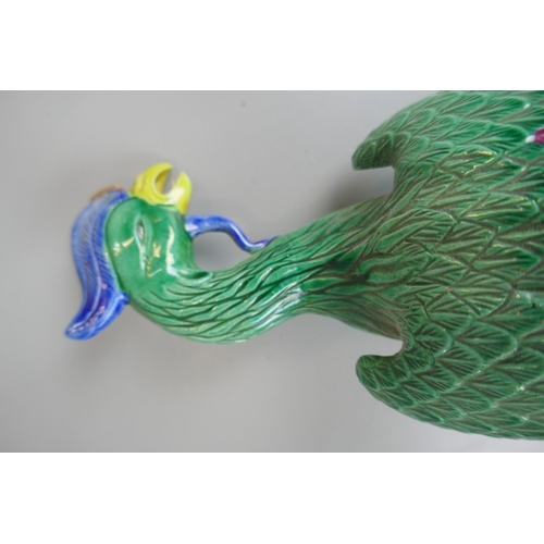 111 - Pair of Majolica bird figures - Approx. H: 29cm