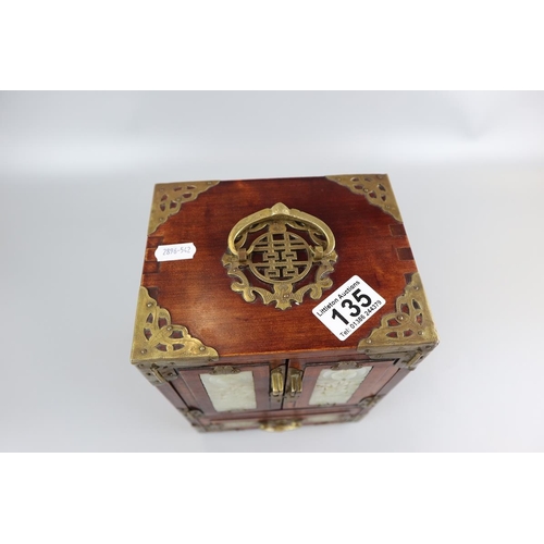 135 - Chinese jewellery box with Jade panels - Approx. H: 24cm