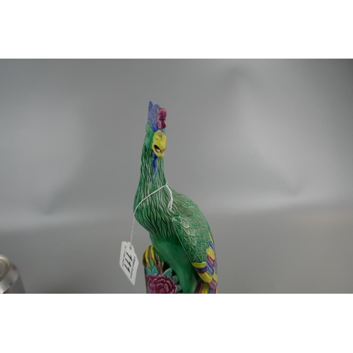 111 - Pair of Majolica bird figures - Approx. H: 29cm