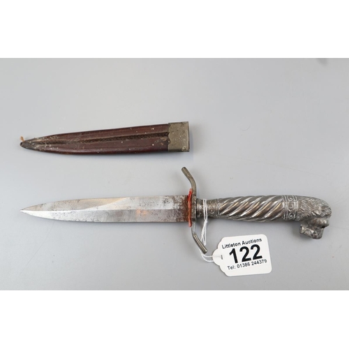 122 - Dagger with sheath