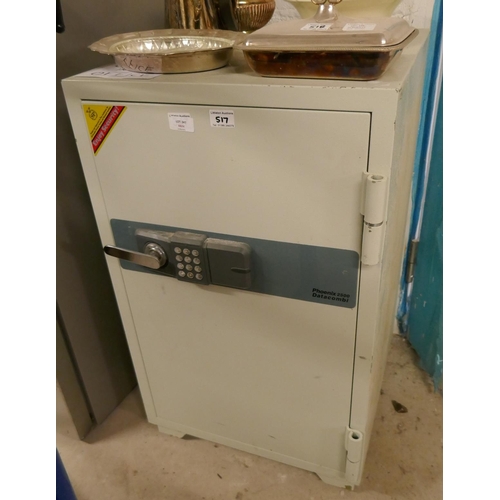 517 - Large safe in working order