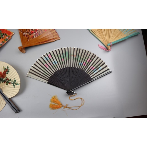 71 - Collection of fans