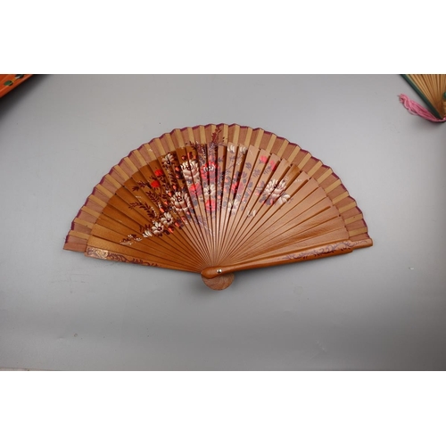 71 - Collection of fans