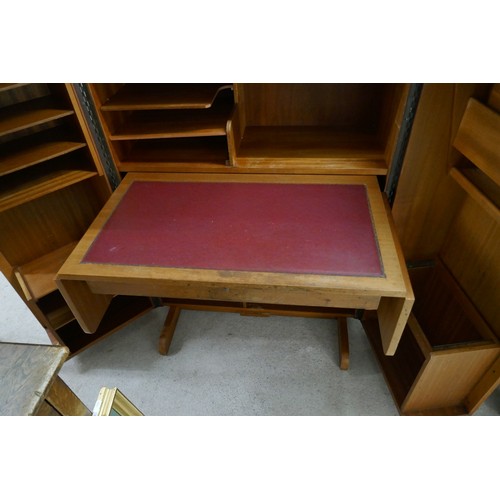 508 - Teak home office - Approx (when closed) W: 84cm x D: x 53cm H: 113cm