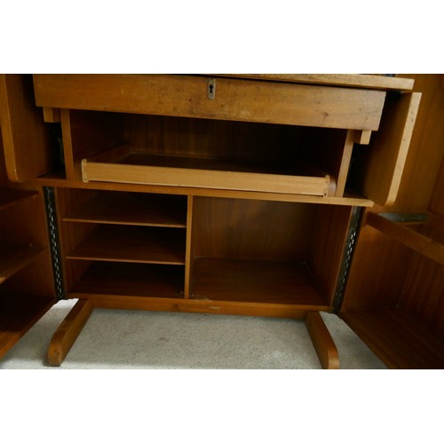 508 - Teak home office - Approx (when closed) W: 84cm x D: x 53cm H: 113cm