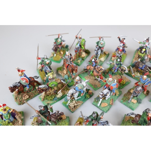 119 - Collection of lead wargaming figures