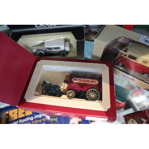 120 - Collection of diecast vehicles to include Corgi Matchbox etc