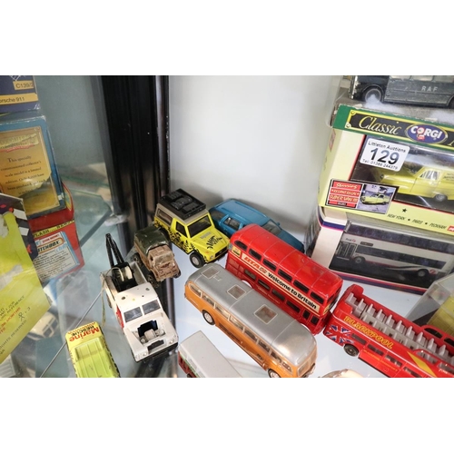 129 - Collection of diecast vehicles to include Dinky