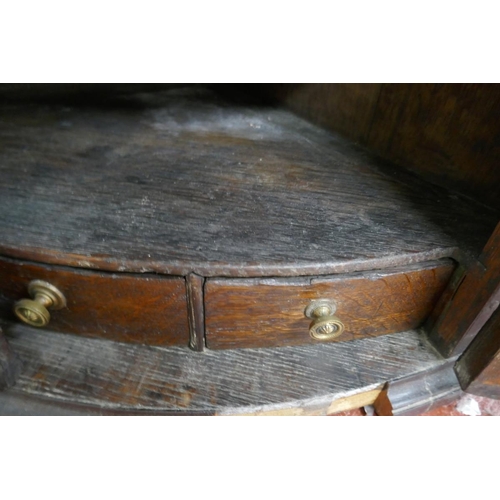 247 - Oak Georgian corner cupboard