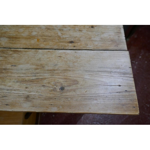351 - Vintage rustic pine kitchen table - Approx. size L:109cm D:63cm H:70cm