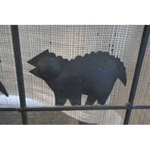 412 - Cast iron farm animal themed fire screen