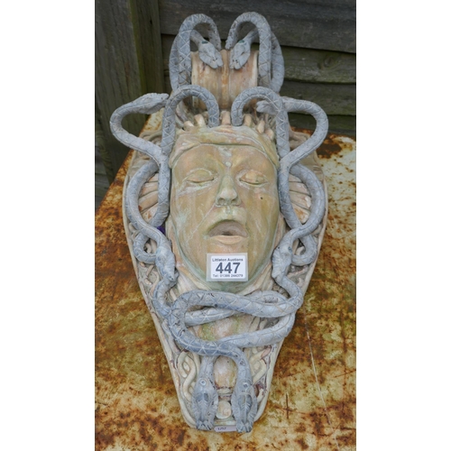 447 - Stone wall mask - Medusa