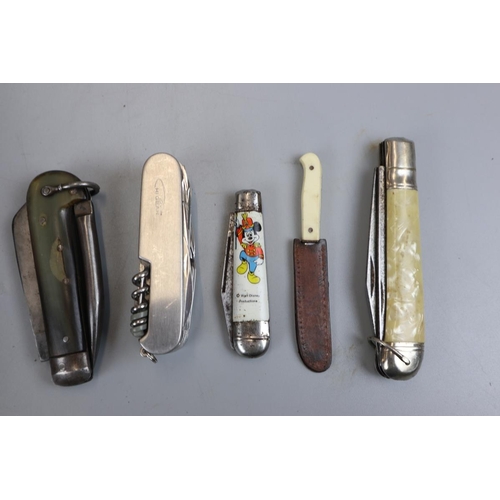 108 - Collection of pocket knives etc