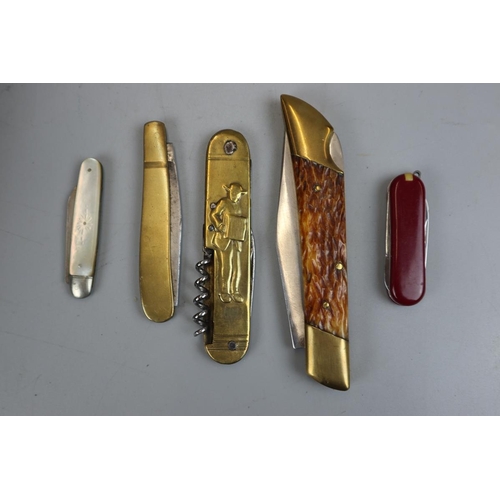 108 - Collection of pocket knives etc